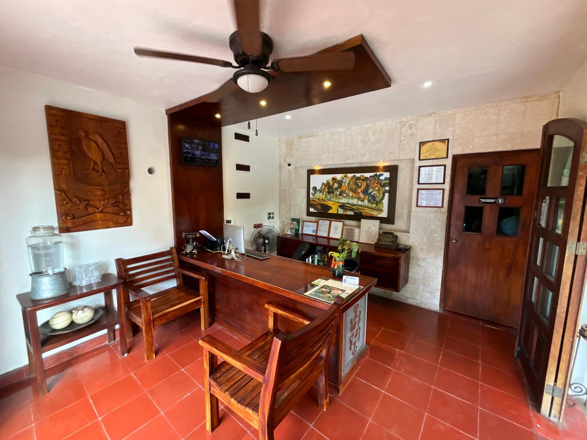 El Zaguan Colonial By Guruhotel Valladolid  Zewnętrze zdjęcie