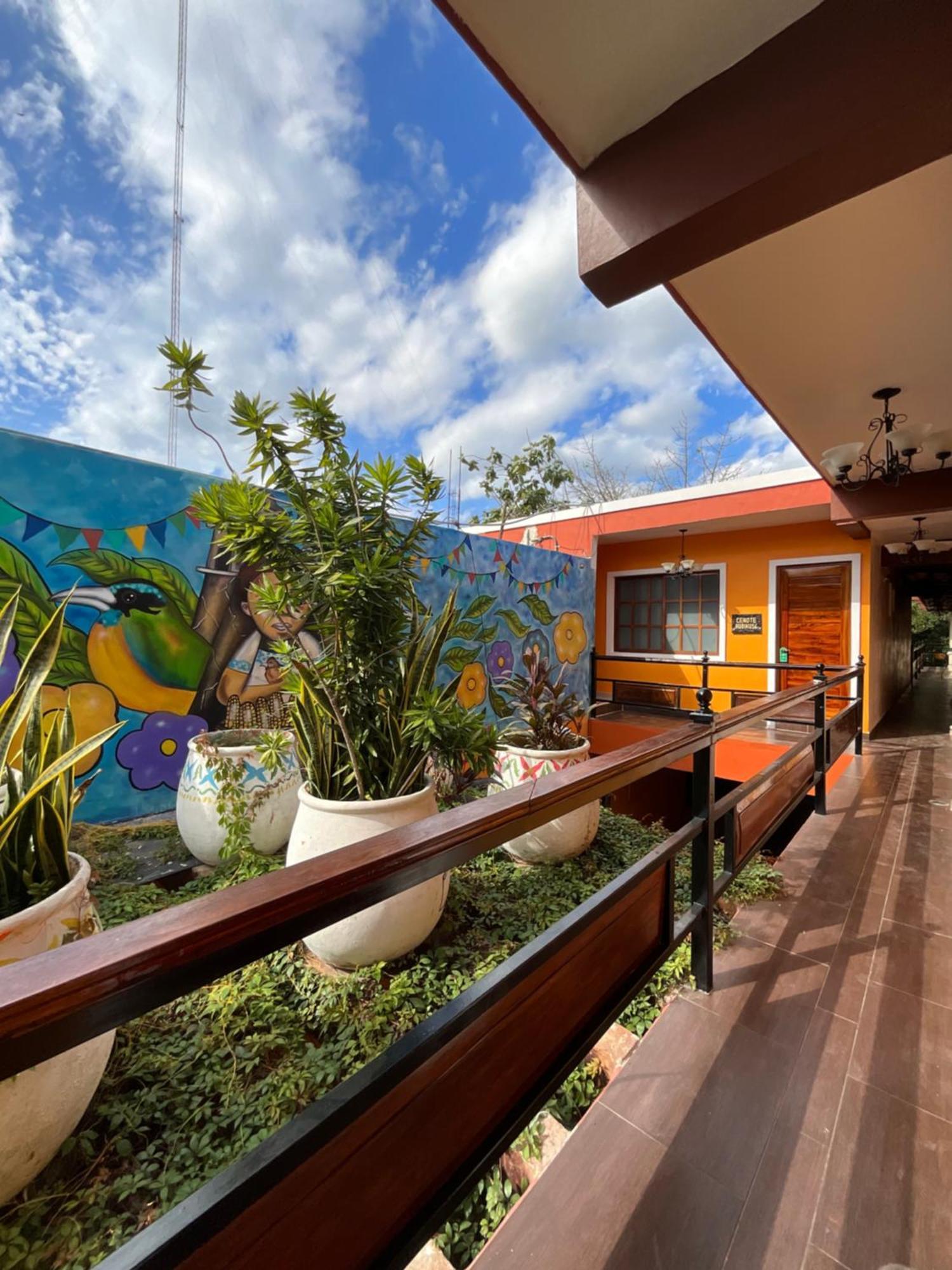 El Zaguan Colonial By Guruhotel Valladolid  Zewnętrze zdjęcie