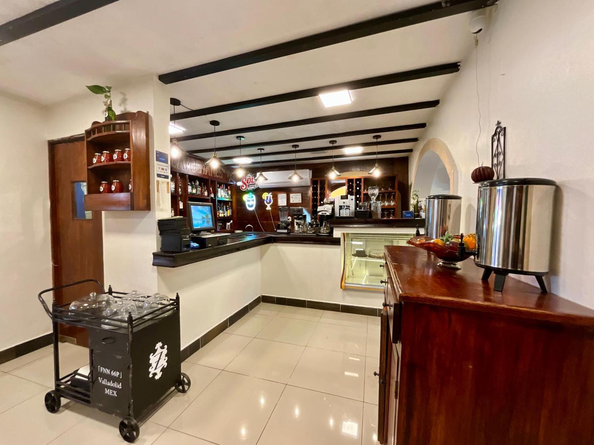 El Zaguan Colonial By Guruhotel Valladolid  Zewnętrze zdjęcie