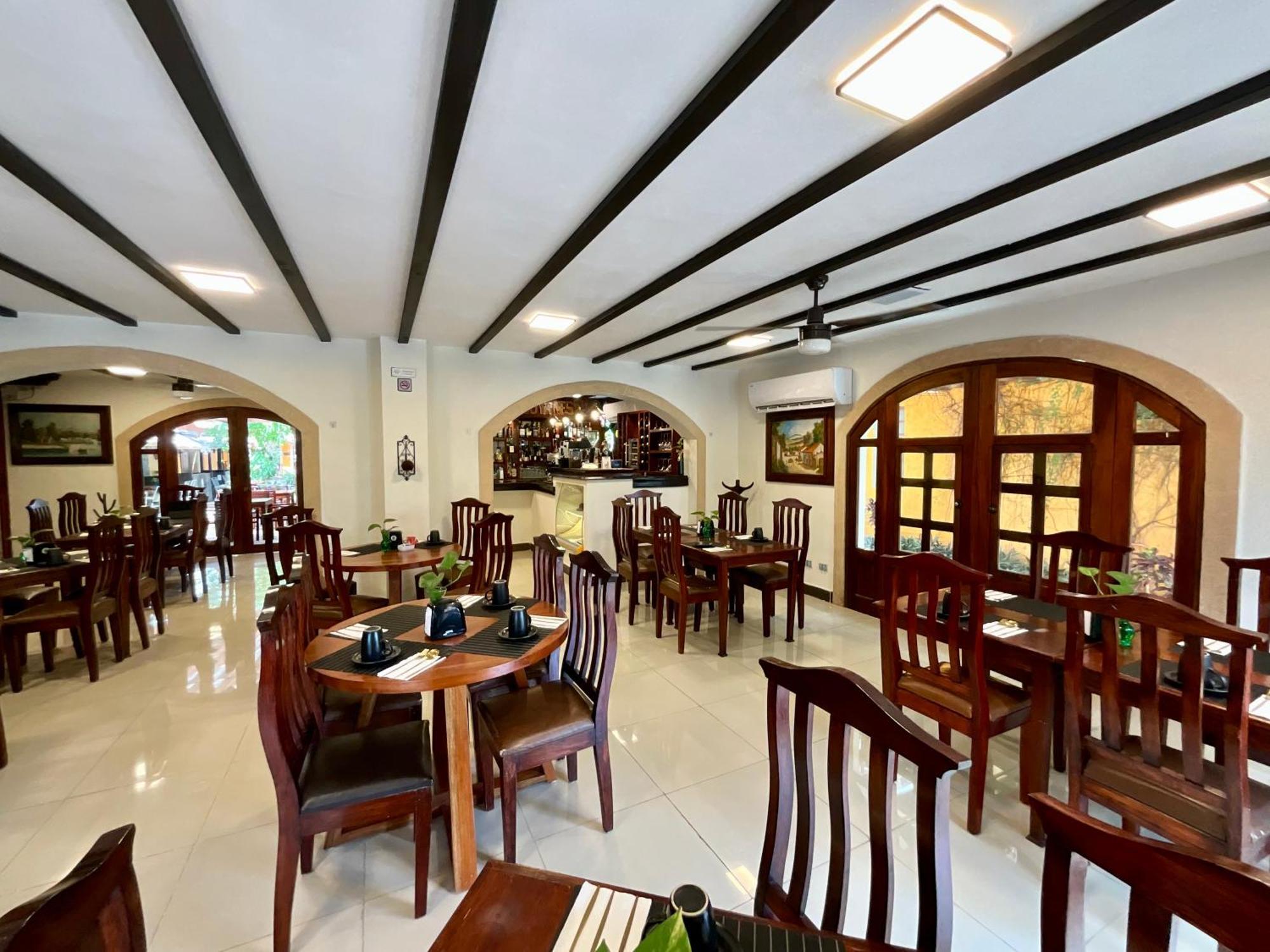El Zaguan Colonial By Guruhotel Valladolid  Zewnętrze zdjęcie