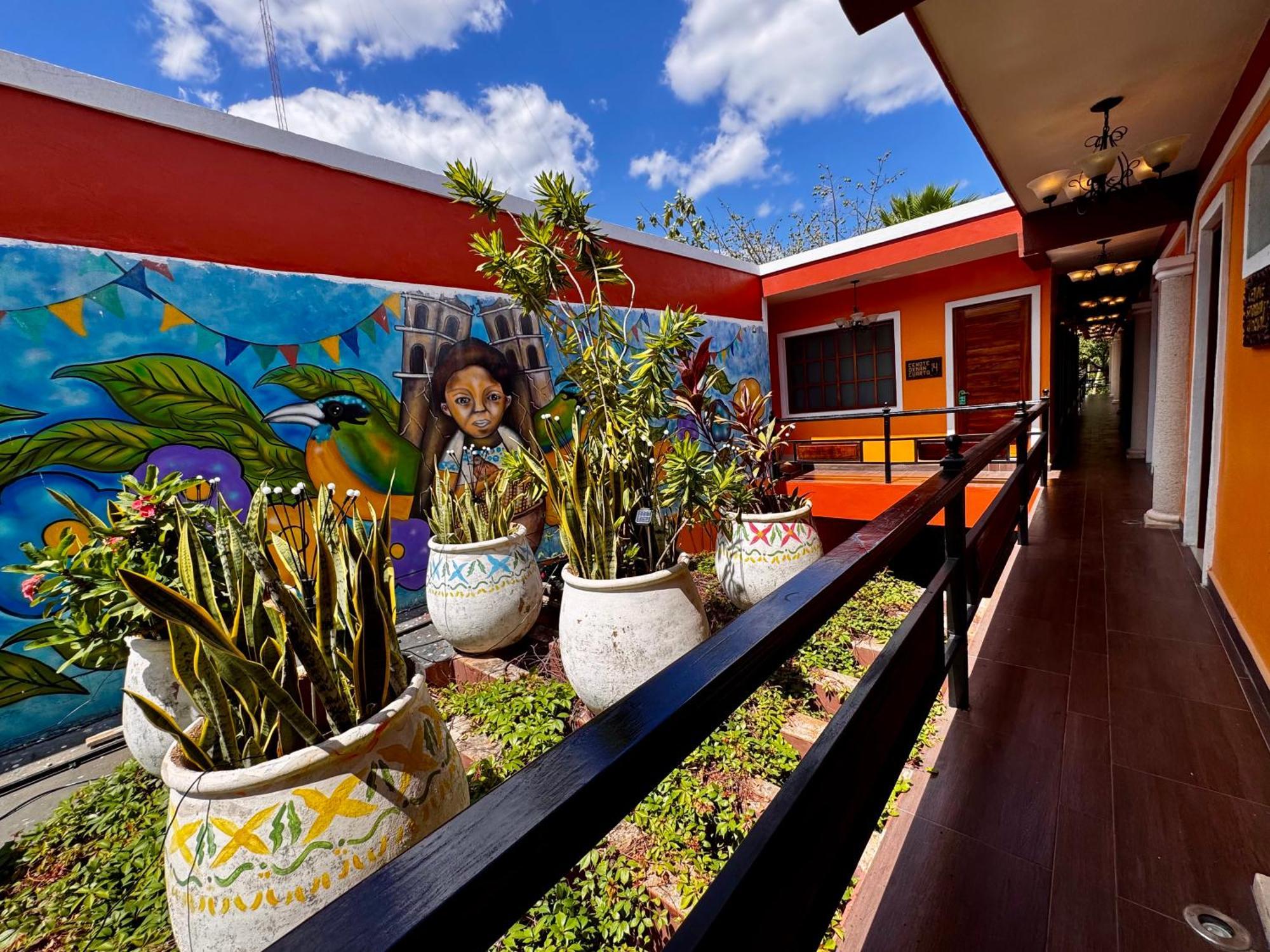 El Zaguan Colonial By Guruhotel Valladolid  Zewnętrze zdjęcie
